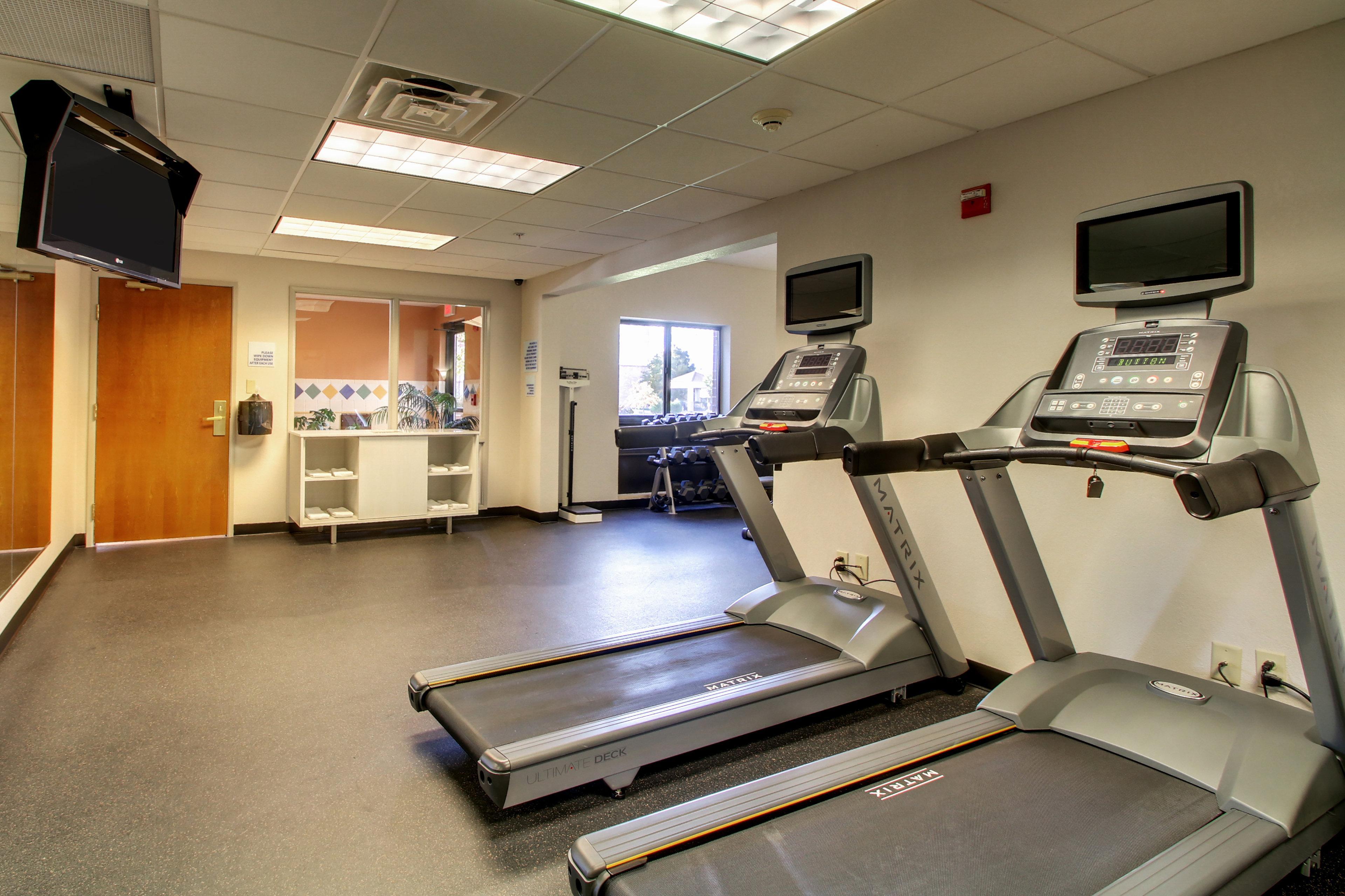Holiday Inn Express Milwaukee N- Brown Deer/Mequon Exteriör bild