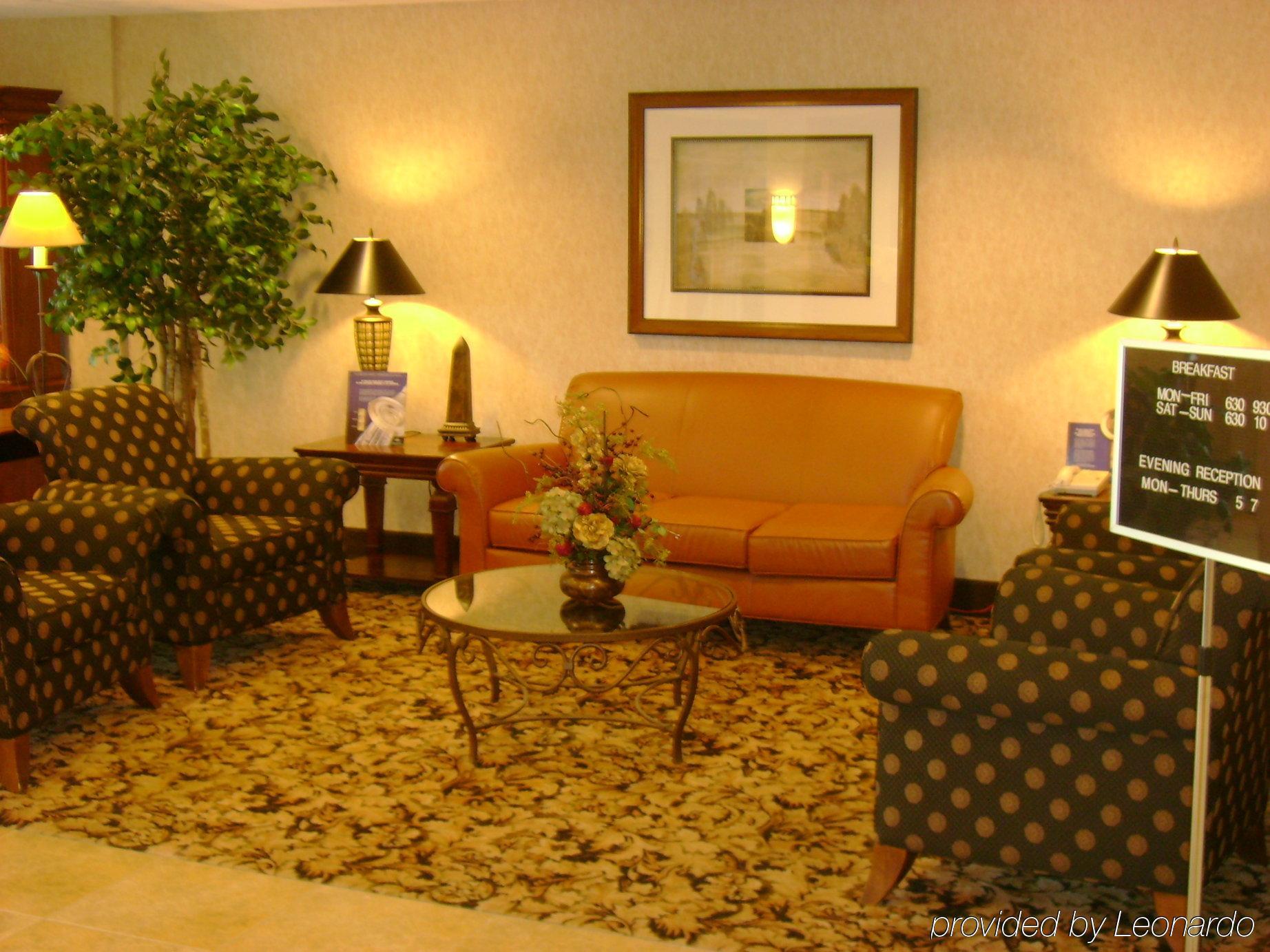 Holiday Inn Express Milwaukee N- Brown Deer/Mequon Exteriör bild